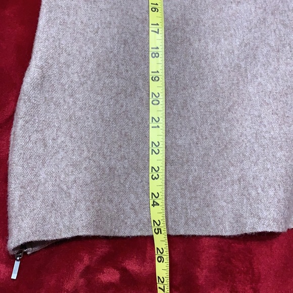 Tahari Pullover Tunic Sweater - Picture 12 of 14